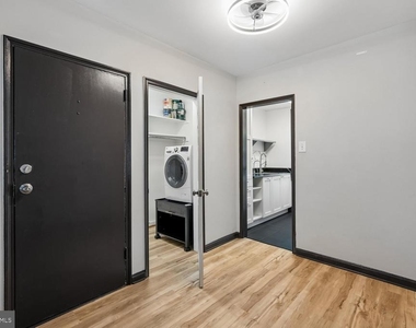 226 N Thomas Street - Photo Thumbnail 6