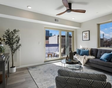 1825 Callowhill Street - Photo Thumbnail 9