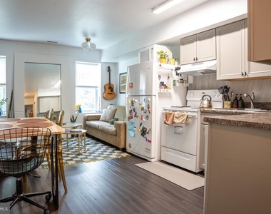 1537 W Stiles Street - Photo Thumbnail 2
