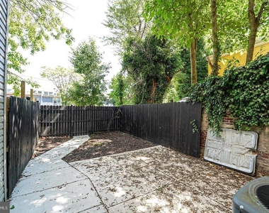 1537 W Stiles Street - Photo Thumbnail 18