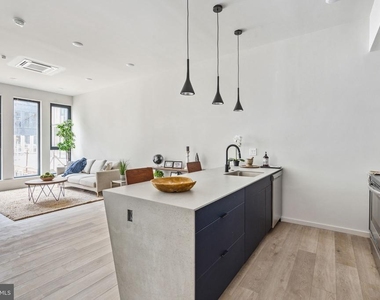 1705 N American Street - Photo Thumbnail 5