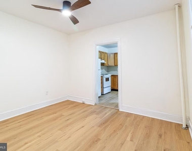 427 N Preston Street - Photo Thumbnail 7