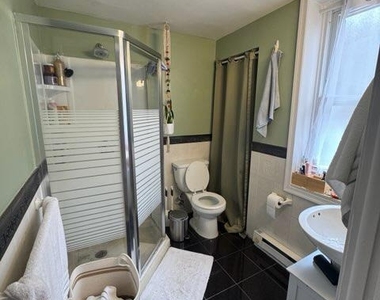 1202 South Street - Photo Thumbnail 8