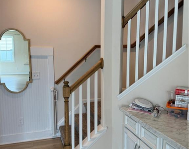 487 Union Street - Photo Thumbnail 10