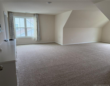 487 Union Street - Photo Thumbnail 17
