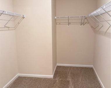 487 Union Street - Photo Thumbnail 16