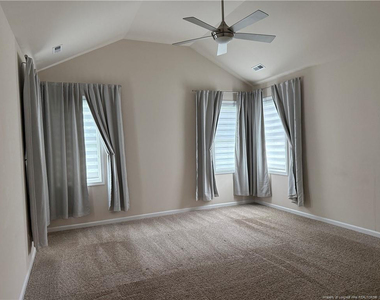 487 Union Street - Photo Thumbnail 11