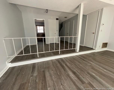 559 Winding Creek Road - Photo Thumbnail 5