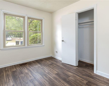 205 S Seventh Street - Photo Thumbnail 14