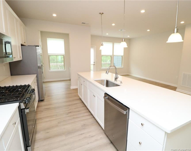 1242 Channing Park Circle - Photo Thumbnail 12