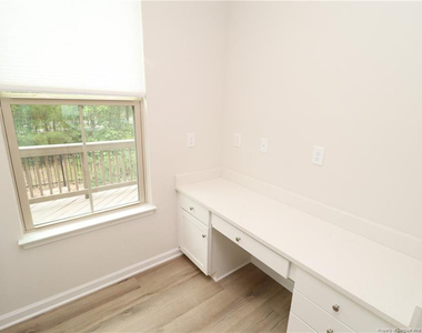 1242 Channing Park Circle - Photo Thumbnail 19