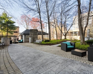 2001 Hamilton Street - Photo Thumbnail 23