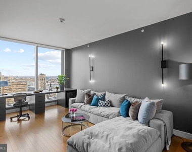1414 S Penn Square - Photo Thumbnail 37