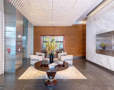 1414 S Penn Square - Photo Thumbnail 42