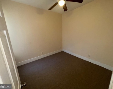 1812 S 57th Street - Photo Thumbnail 10