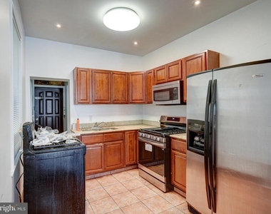 2166 N 7th Street - Photo Thumbnail 6