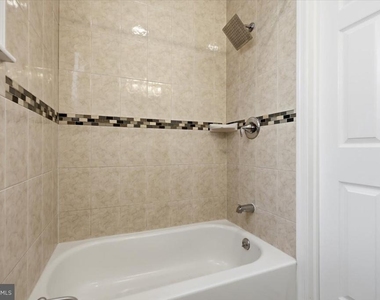 2653 S 6th Street - Photo Thumbnail 18