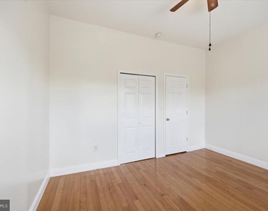 2653 S 6th Street - Photo Thumbnail 26