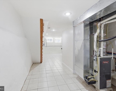 2653 S 6th Street - Photo Thumbnail 33