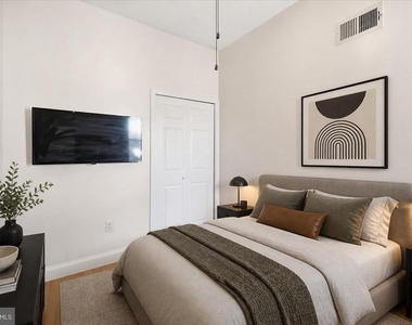 2653 S 6th Street - Photo Thumbnail 19
