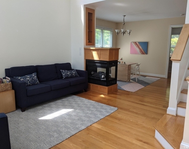 200 Charleston Lane - Photo Thumbnail 3