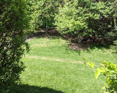 200 Charleston Lane - Photo Thumbnail 28