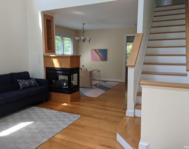 200 Charleston Lane - Photo Thumbnail 1