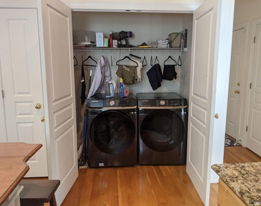 200 Charleston Lane - Photo Thumbnail 12
