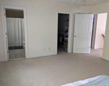 200 Charleston Lane - Photo Thumbnail 19