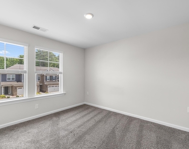 2466 Hutch Lane - Photo Thumbnail 30