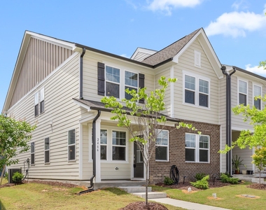 2466 Hutch Lane - Photo Thumbnail 36