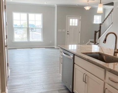 305 Annabelle Blue Drive - Photo Thumbnail 4