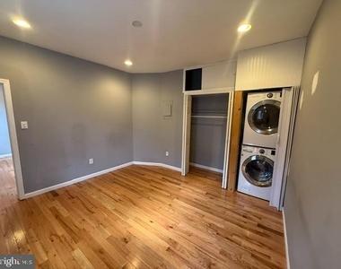 1224 Tasker Street - Photo Thumbnail 5