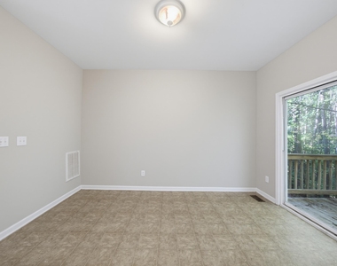 2910 Barrymore Street - Photo Thumbnail 17