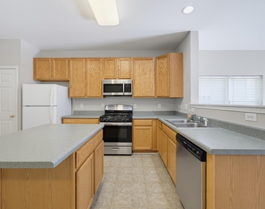 2910 Barrymore Street - Photo Thumbnail 10
