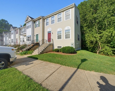 2910 Barrymore Street - Photo Thumbnail 1