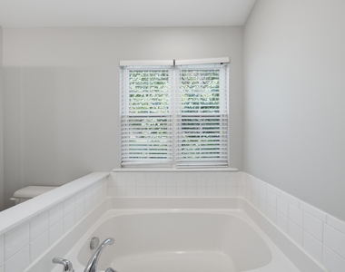 2910 Barrymore Street - Photo Thumbnail 24