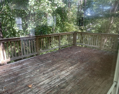 2910 Barrymore Street - Photo Thumbnail 16