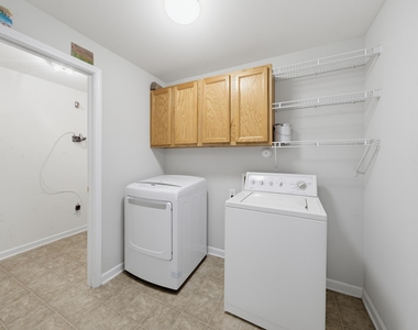 2910 Barrymore Street - Photo Thumbnail 39