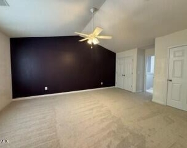 1401 Stone Manor Drive - Photo Thumbnail 16