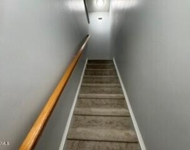 1401 Stone Manor Drive - Photo Thumbnail 13
