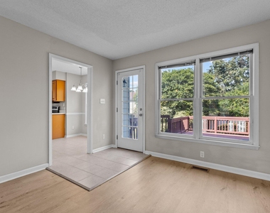4309 Warfield Place - Photo Thumbnail 11