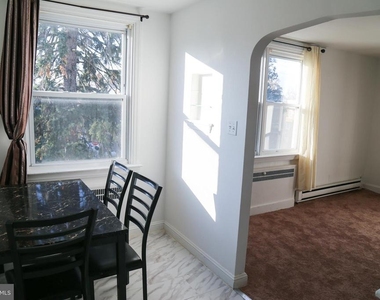 105 Saint Laurence Road - Photo Thumbnail 4