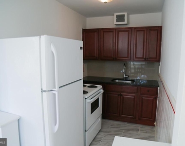 105 Saint Laurence Road - Photo Thumbnail 3