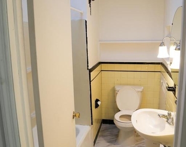 105 Saint Laurence Road - Photo Thumbnail 8