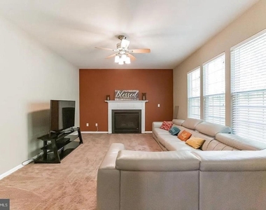 618 Sunderland Avenue - Photo Thumbnail 8