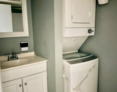 3315 Valley Drive - Photo Thumbnail 9