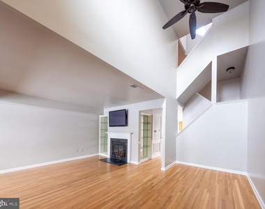 7 Ingham Way - Photo Thumbnail 8