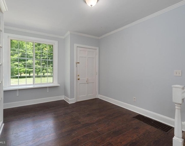 156 Mercer Street - Photo Thumbnail 3