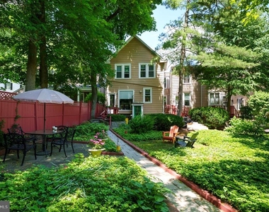 156 Mercer Street - Photo Thumbnail 11